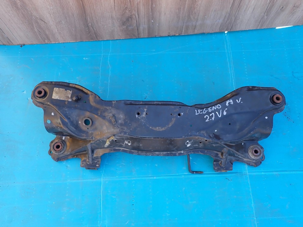 HONDA PRELUDE 86-89 BELKA PRZEDNIEGO ZAWIESZENIA 1/6