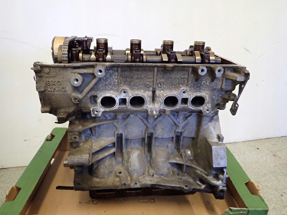 NISSAN MICRA K12 1.2i BENZYNA 02-09 BLOK SILNIKA GŁOWICA 8/11