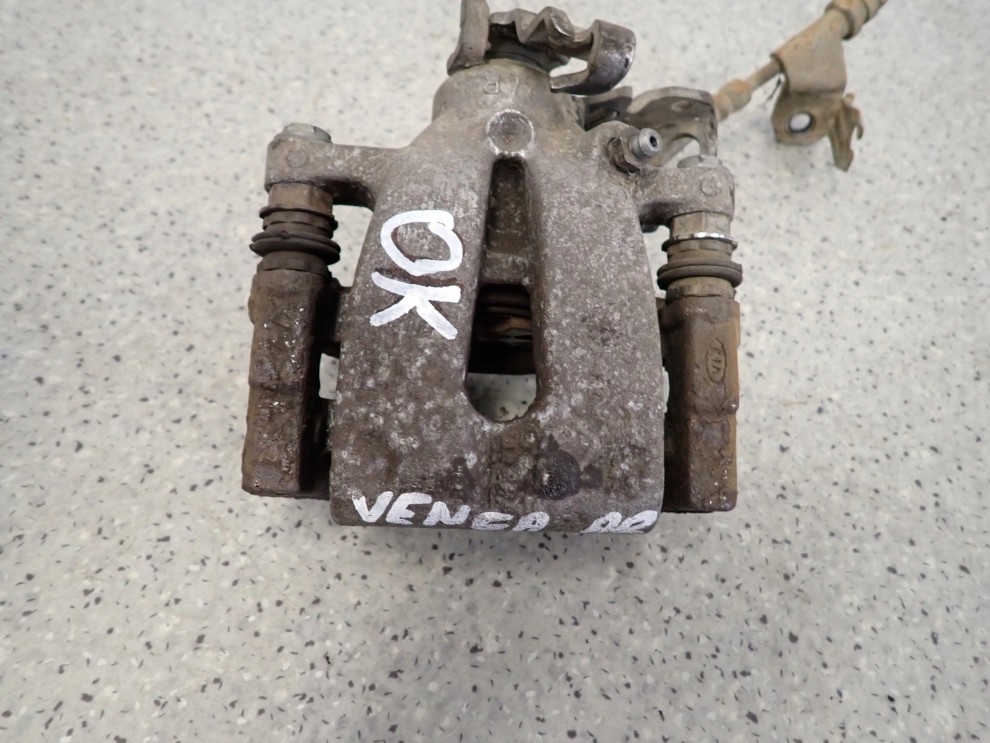 HYUNDAI IX20 KIA VENGA 09- ZACISK TYLNY PRAWY 2/7