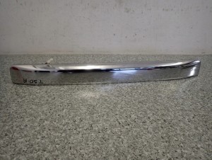 NISSAN XTRAIL T30 01- LISTWA KLAPY TYLNEJ LAMPKI TABLICY 1/10 MINIATURA