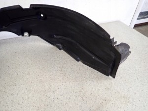 TOYOTA YARIS II 06- NADKOLE PRZEDNIE PRAWE 7/8 MINIATURA