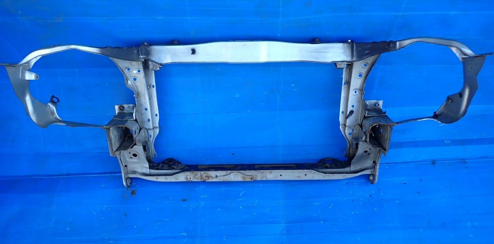 TOYOTA COROLLA VERSO 2.2 D-CAT 04-07 PAS PRZEDNI WZMOCNIENIE CZOŁOWE 5/7