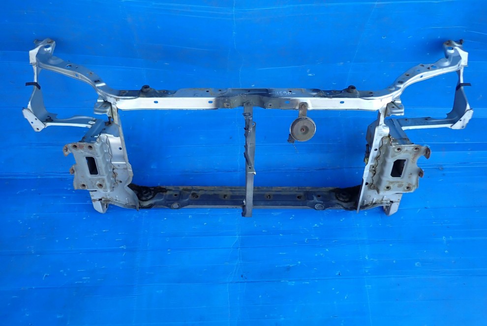 TOYOTA COROLLA HB 04-07 PAS PRZEDNI WZMOCNIENIE CZOŁOWE 2/9