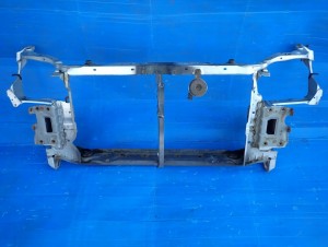 TOYOTA COROLLA HB 04-07 PAS PRZEDNI WZMOCNIENIE CZOŁOWE