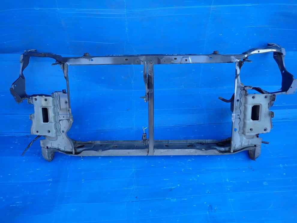 TOYOTA COROLLA HB 04-07 PAS PRZEDNI WZMOCNIENIE CZOŁOWE 1/10