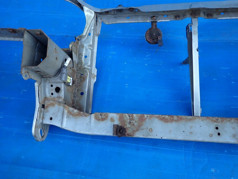 TOYOTA COROLLA HB 04-07 PAS PRZEDNI WZMOCNIENIE CZOŁOWE 8/9