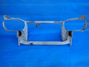 TOYOTA COROLLA E12 HB 02-04 PAS PRZEDNI WZMOCNIENIE CZOŁOWE 5/8 MINIATURA