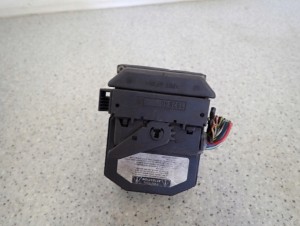 TOYOTA AVENSIS T25 2.0 D4D 02- POMPA ABS STEROWNIK 89541-05073 6/6 MINIATURA