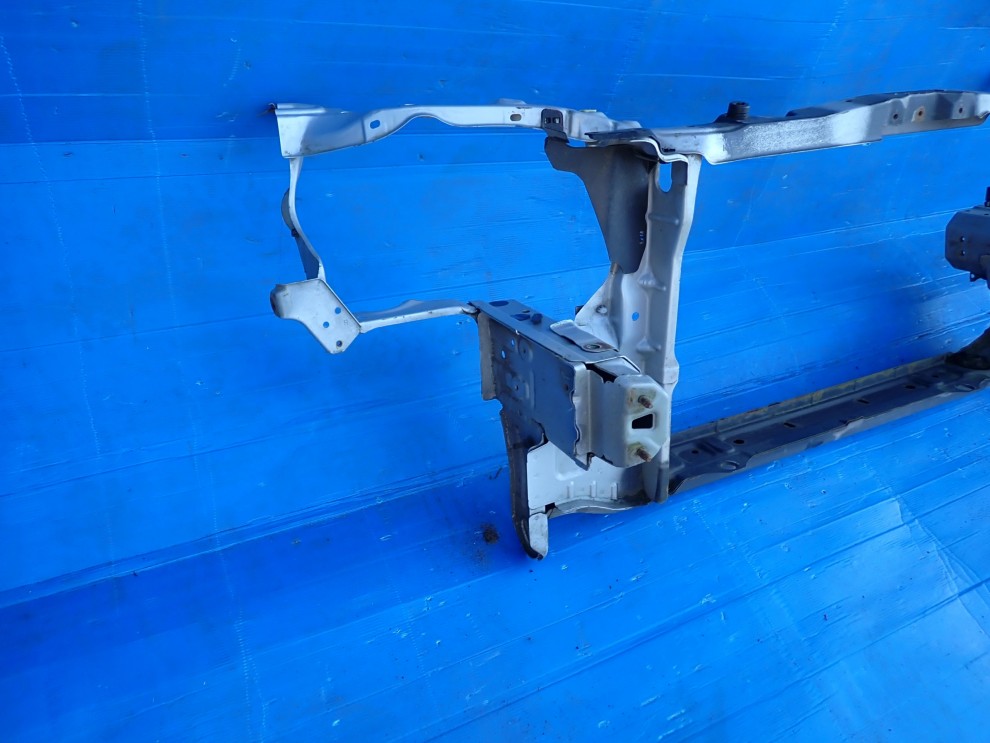 TOYOTA COROLLA VERSO 01-03 PAS PRZEDNI WZMOCNIENIE CZOŁOWE 3/6