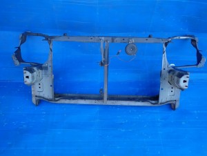 TOYOTA COROLLA E12 HB 02-04 PAS PRZEDNI WZMOCNIENIE CZOŁOWE 5/8 MINIATURA