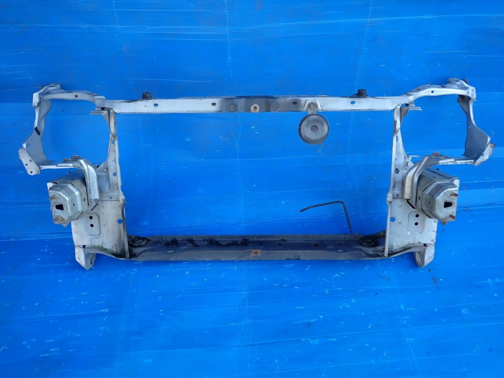 TOYOTA COROLLA E12 HB 02-04 PAS PRZEDNI WZMOCNIENIE CZOŁOWE 1/8