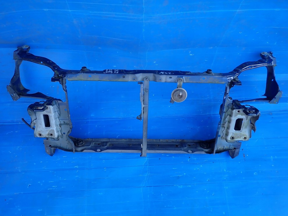 TOYOTA COROLLA HB 04-07 PAS PRZEDNI WZMOCNIENIE CZOŁOWE 2/9