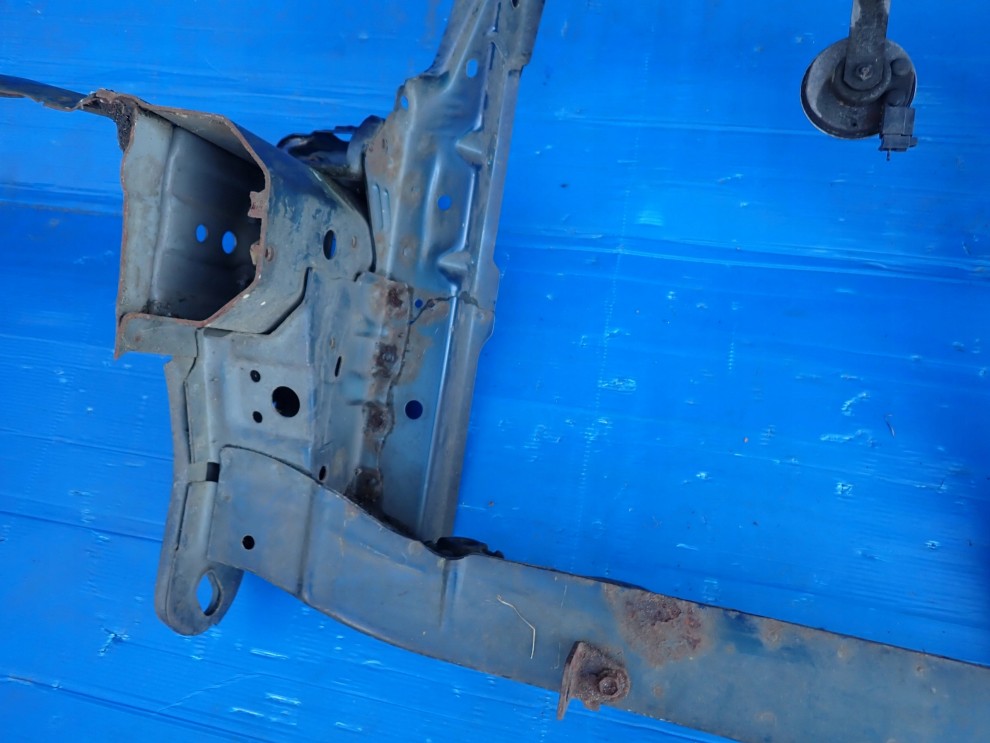 TOYOTA COROLLA HB 04-07 PAS PRZEDNI WZMOCNIENIE CZOŁOWE 9/9