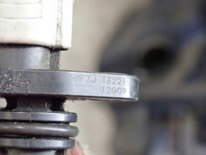 MAZDA 5 6 2.0D RF7J 05- CZUJNIK POŁOŻENIA WAŁU KORBOWEGO 3/5 MINIATURA