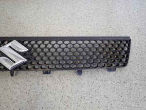 SUZUKI SWIFT 04-07 ATRAPA WLOTU POWIETRZA GRILL 4/9 MINIATURA