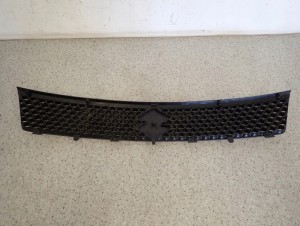 SUZUKI SWIFT 04-07 ATRAPA WLOTU POWIETRZA GRILL 6/9 MINIATURA