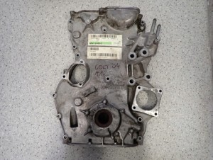 MITSUBISHI COLT 04-08 1.1 BENZYNA OSŁONA OBUDOWA ROZRZĄDU POMPA OLEJU