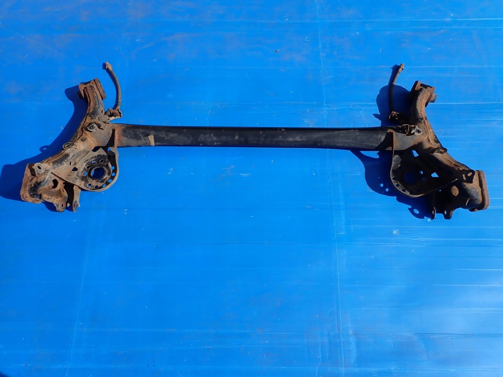 SUZUKI CELERIO 14-19 BELKA ZAWIESZENIA TYLNEGO 1/8