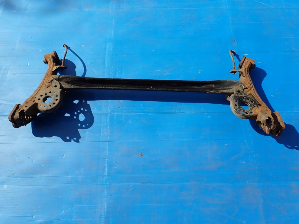 SUZUKI CELERIO 14-19 BELKA ZAWIESZENIA TYLNEGO 8/8