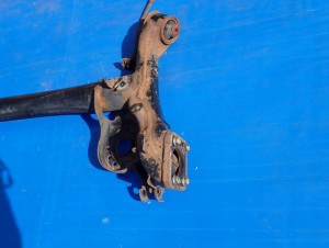 SUZUKI CELERIO 14-19 BELKA ZAWIESZENIA TYLNEGO 2/8 MINIATURA