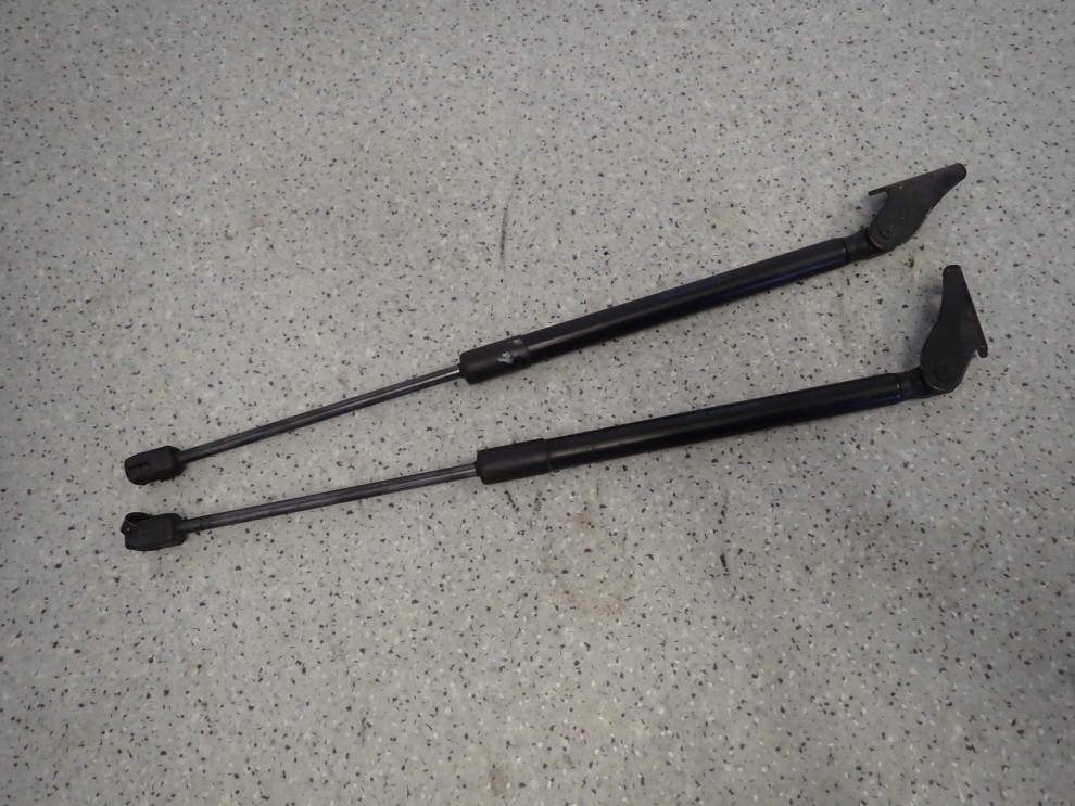 SUZUKI SWIFT MK6 05-09 SIŁOWNIKI KLAPY BAGAŻNIKA KOMPLET 5/5