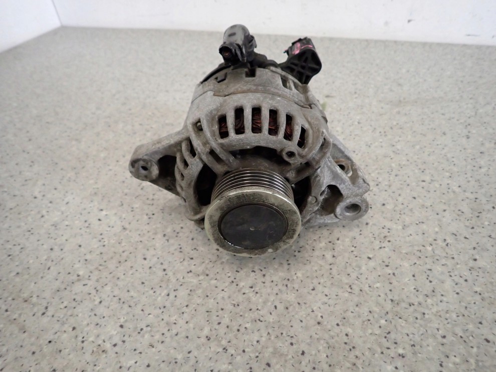 TOYOTA YARIS II 06-09 1.4 D4D ALTERNATOR 3/8