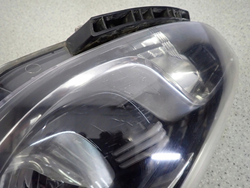 HYUNDAI IX20 HB 09- REFLEKTOR LAMPA PRZEDNIA LEWA EUROPA 6/12