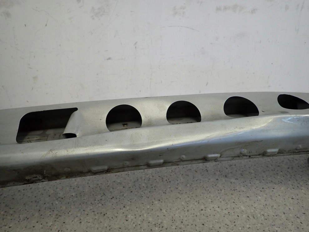 TOYOTA AYGO 05-12 BELKA ZDERZAKA PRZEDNIEGO 10/10