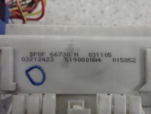 MAZDA3 MAZDA 3 BK 03-08 PUSZKA ELEKTRYCZNA MODUŁ KOMFORTU 3/6 MINIATURA