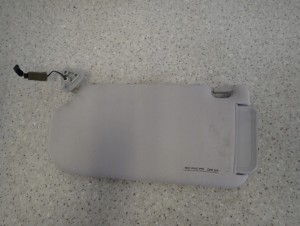 HYUNDAI TUCSON 04- DASZEK PRZECIWSŁONECZNY PRAWY 6/8 MINIATURA