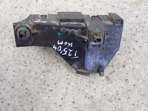 TOYOTA AVENSIS T25 02- ŚLIZG ZDERZAKA TYLNY LEWY 6/6 MINIATURA