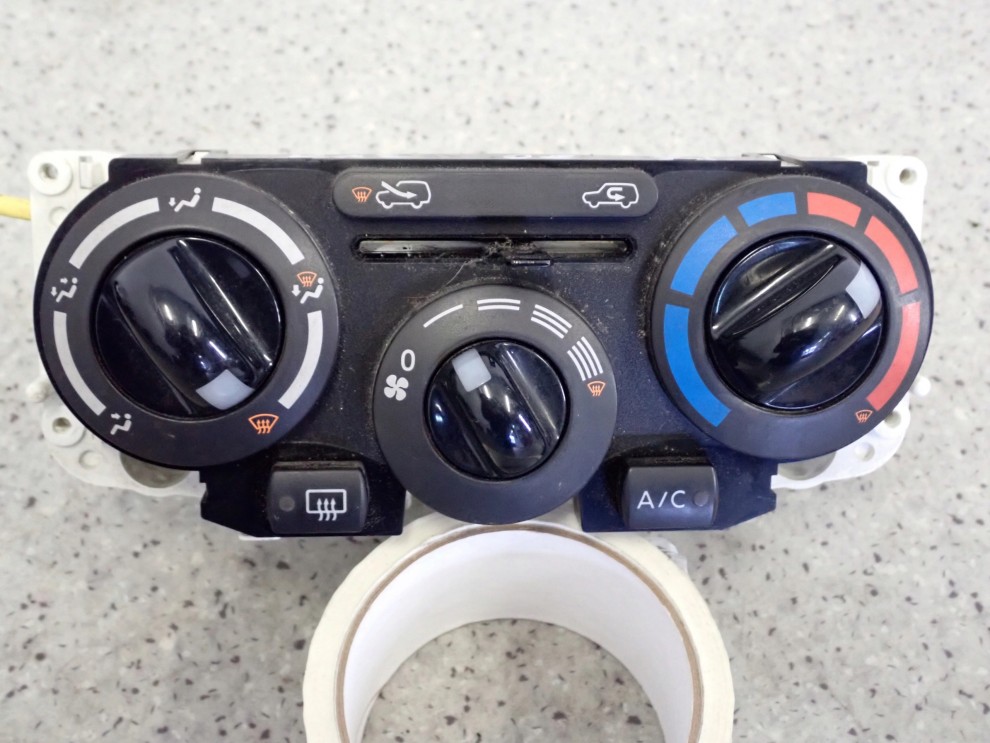 NISSAN MICRA K12 06-10 PANEL STEROWANIA NAWIEWEM 3/10