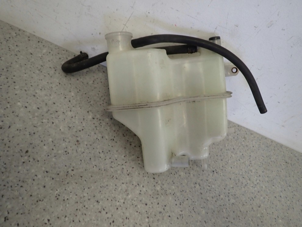 TOYOTA YARIS I 1.4 D4D 99-05 ZBIORNICZEK WYRÓWNAWCZY 4/7