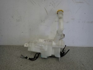 MAZDA 3 BK MAZDA 5 CR 03- ZBIORNICZEK PŁYNU DO SPRYSKIWACZY POMPKI 5/8 MINIATURA