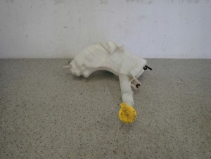 MAZDA 3 BK MAZDA 5 CR 03- ZBIORNICZEK PŁYNU DO SPRYSKIWACZY POMPKI 7/8 MINIATURA