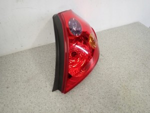 KIA CEED HATCHBACK 07-09 LAMPA TYLNA PRAWA 2/7 MINIATURA