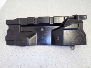 SUZUKI SPLASH 08-14 OSŁONA CHŁODNICY KIEROWNICA POWIETRZA 72393-51K 6/6 MINIATURA