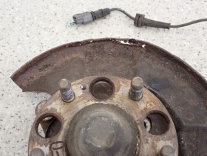 HONDA CIVIC UFO VIII 06- PIASTA OSŁONA TARCZY CZUJNIK TYLNA PRAWA 2/6 MINIATURA