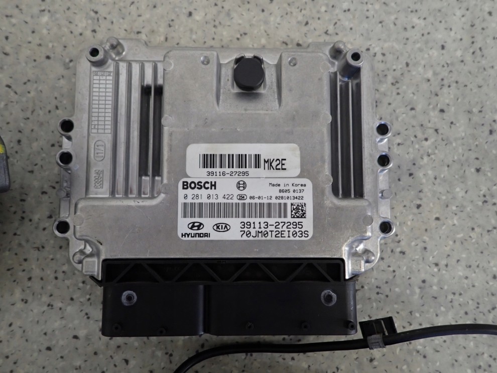 HYUNDAI TUCSON 2.0 CRDI 04-10 ZESTAW STARTOWY STACYJKA KOMPUTER 2/8