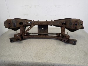 MAZDA 5 CR 2005 - 2010 BELKA ZAWIESZENIA TYŁ 1/9 MINIATURA