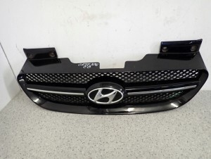 HYUNDAI GETZ 06- ATRAPA CHŁODNICY KRATA WLOTU 3E, EB, NIELAKIEROWANA 8/12 MINIATURA