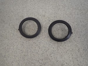 TOYOTA COROLLA VERSO 01-03 RAMKA HALOGENU ZAŚLEPKA W ZDERZAK 4/6 MINIATURA