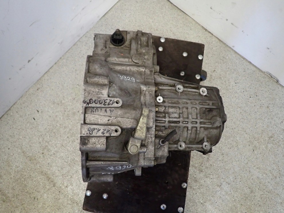 NISSAN PRIMERA P12 02- 1.8i SKRZYNIA BIEGÓW MANUALNA 5/8