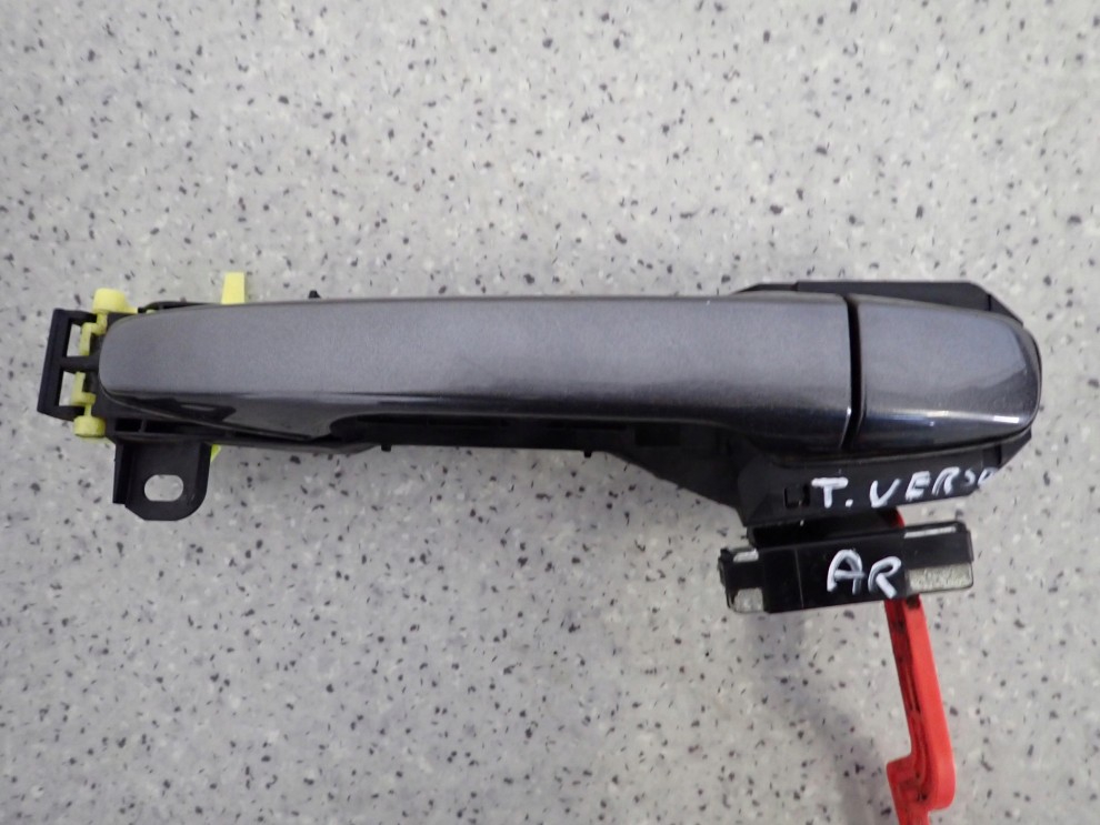 TOYOTA VERSO 09-13 KLAMKA DRZWI TYLNA PRAWA 1G3 2/7