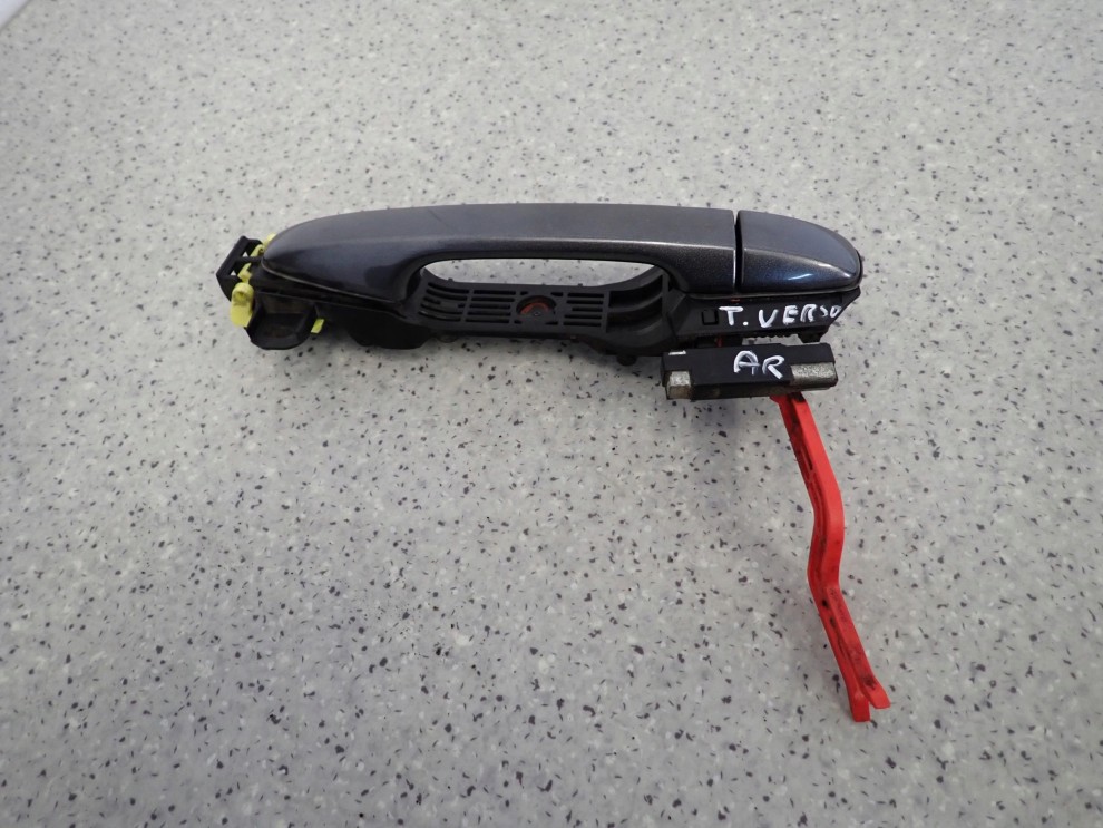 TOYOTA VERSO 09-13 KLAMKA DRZWI TYLNA PRAWA 1G3 6/7