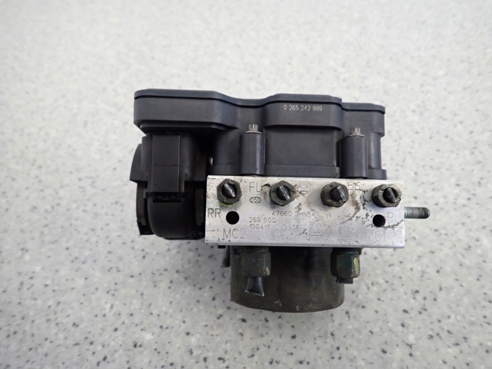 NISSAN MICRA K13 10-13 POMPA ABS STEROWNIK 1/6