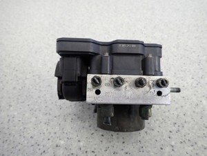 NISSAN MICRA K13 10-13 POMPA ABS STEROWNIK 1/6 MINIATURA