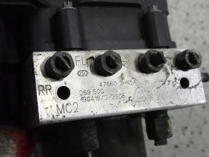 NISSAN MICRA K13 10-13 POMPA ABS STEROWNIK 2/6 MINIATURA