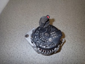 CHEVROLET CRUZE 2.0D 08- ALTERNATOR 6/8 MINIATURA