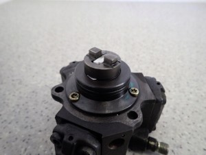 HYUNDAI TUCSON KIA SPORTAGE II 2.0 CRDI 113KM 04- POMPA WTRYSKOWA 6/7 MINIATURA